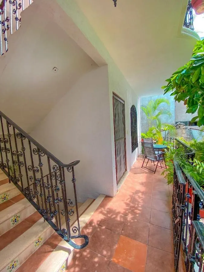 Apartment W/ Prime Location Mexican Colonial Style Playa del Carmen