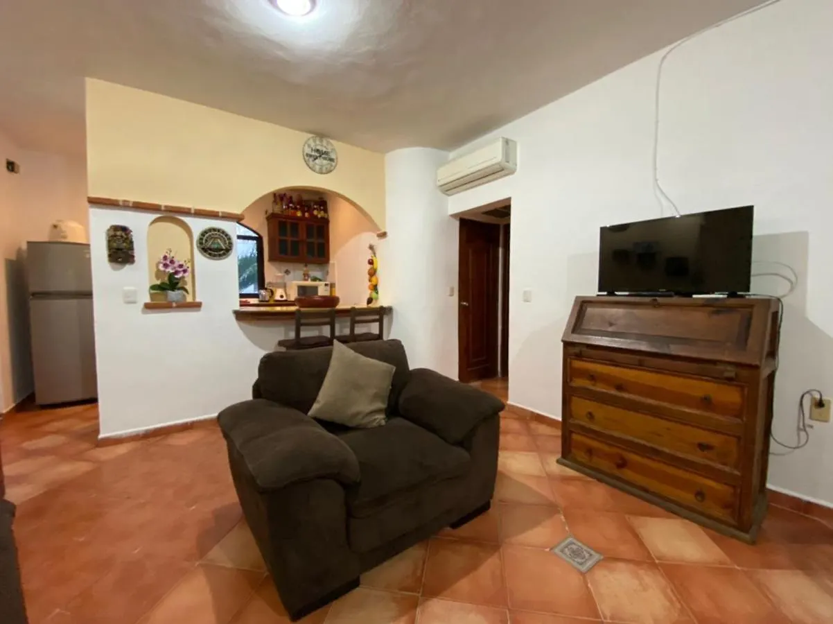Apartment W/ Prime Location Mexican Colonial Style Playa del Carmen