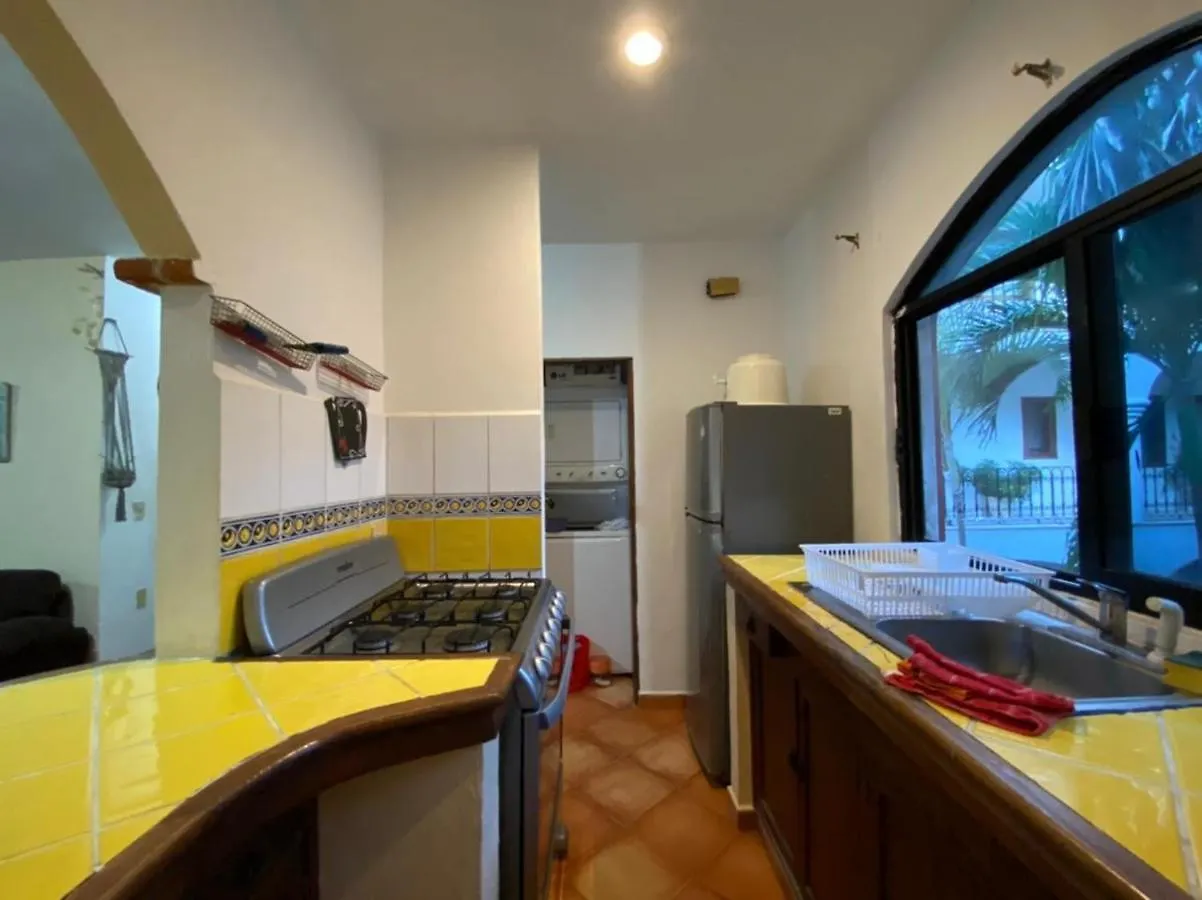 Apartment W/ Prime Location Mexican Colonial Style Playa del Carmen